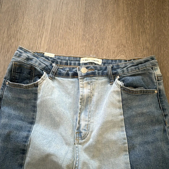 Almost famous dual wash patched jeans wide lege raw hem size 13 trendy - Picture 2 of 7